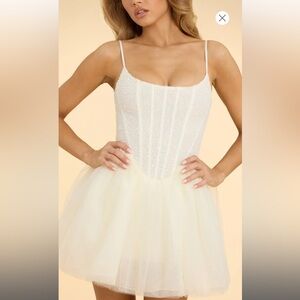 Oh Polly white corset dress size 6. NWT.